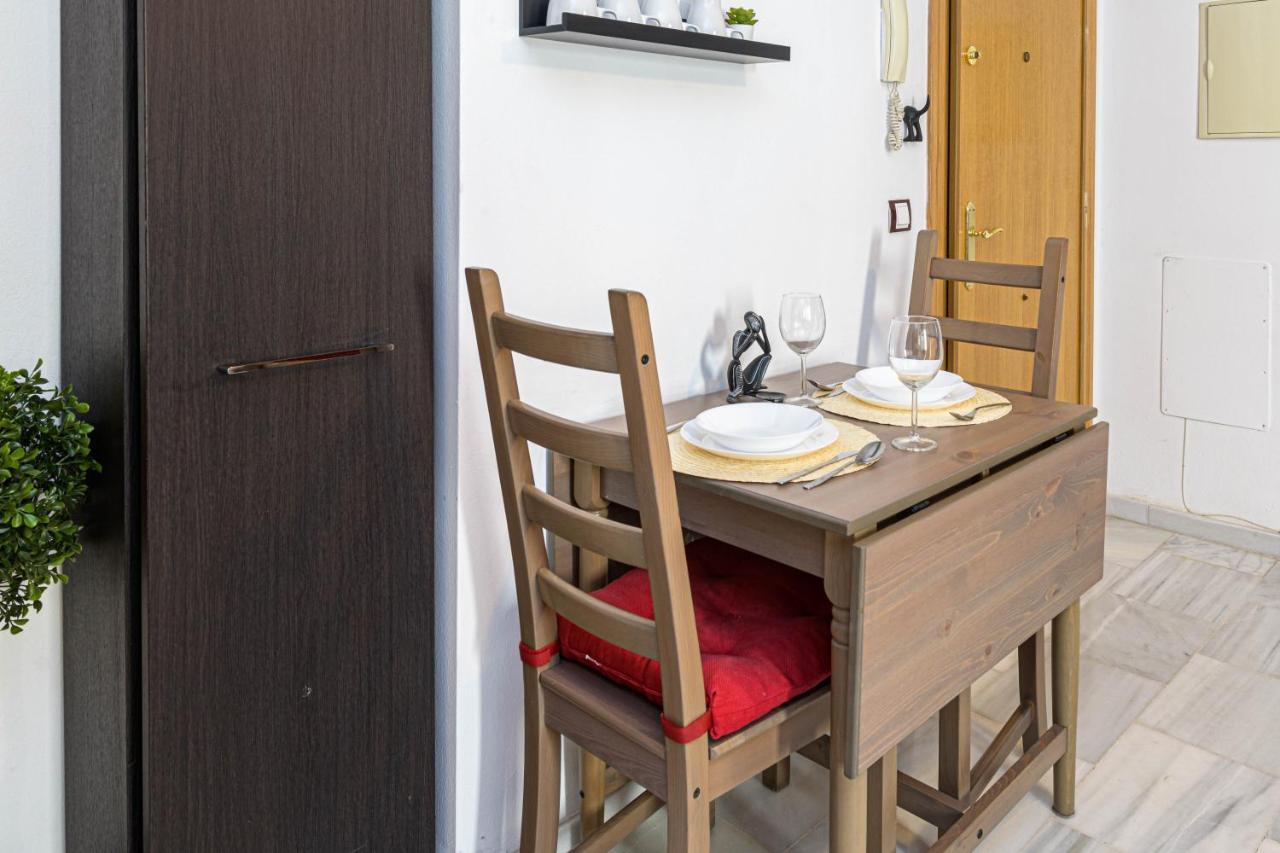 Wintowinrentals Coqueto Apartamento En El Centro De Malaga Exterior photo